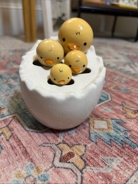 Cute Chick Measuring Spoon Set – 4 Piece Kitchen Measuring Spoons – 1 Tbsp to 1/